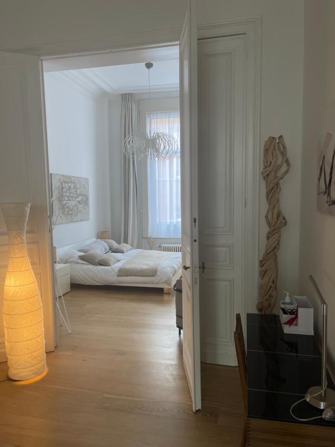 Lejlighed In Trendy Chatelain Center Area Little Garden Internet Wifi *